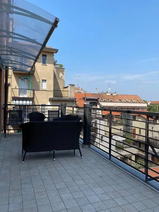 Apartmán Penthouse Luce Milano Near Metro-Bus-Tram
